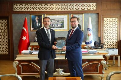 OSTİM Teknik Üniversitesi Rektörü Prof. Dr. Murat Yülek, üniversitemizi ziyaret etti