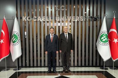rektor-alkis-kocaeli-universitesi-rektoru-canturk-u-ziyaret-etti