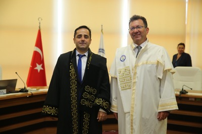 Şırnak MYO Müdürü Ferhat Şirin Sökmen Doçentlik cübbesini giydi