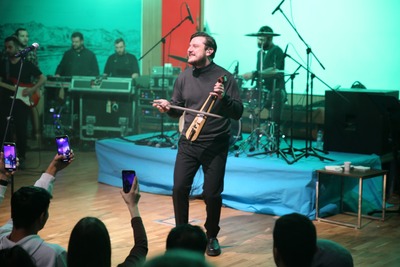 Üniversitemizde Ekin Uzunlar konseri gerçekleştirildi