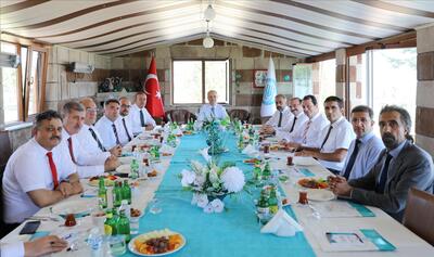 YÖK Başkanı Prof. Dr. Özvar Ahlat’ta Rektörlerle Buluştu